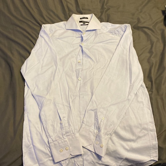 Sarar button down - Picture 1 of 1